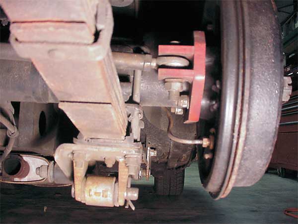 Panhard Bar Attachment to Axle