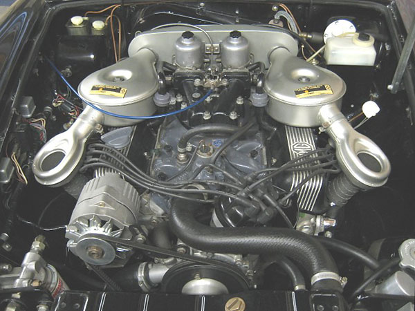 Dave Wellings' MGB GT V8 engine bay (black / car number 0974)