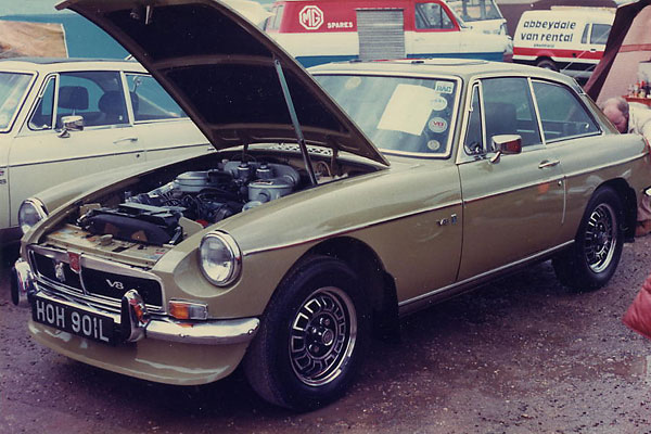 Mike Dunlop's 73 MGB GT V8 - HOH 901L - Limeflower 0118