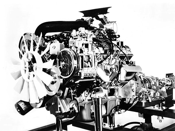 cut-away Rover 3500 V-8 engine