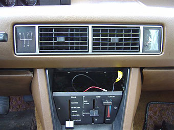Rover SD1 climate system controls