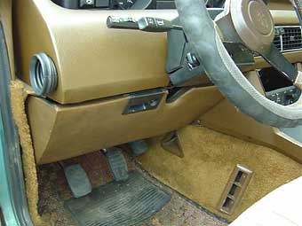 Rover SD1 driver-side glove box