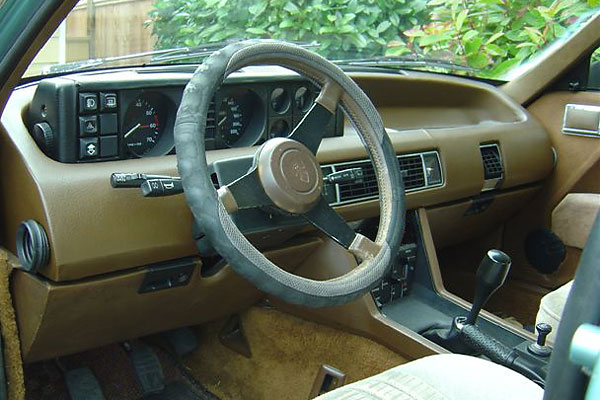 Rover SD1 dashboard