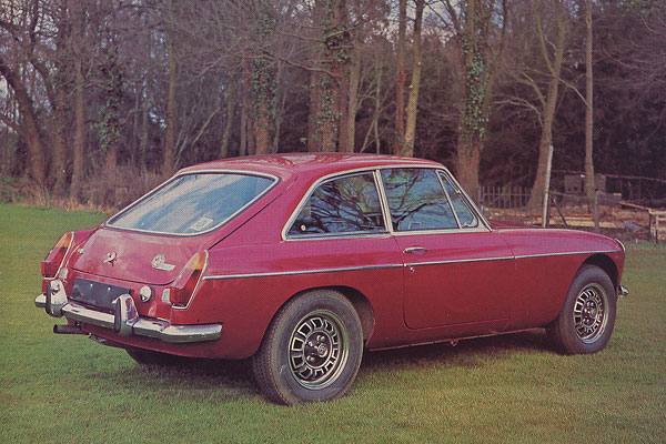Smart wheels are a MGB GT V8 distinquishing feature.