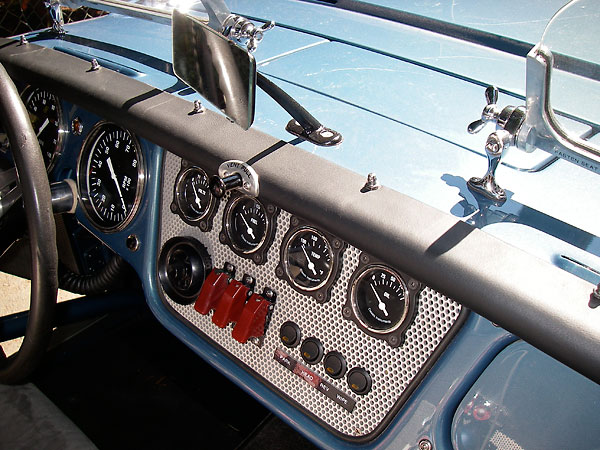 aviation inspired dashboard and instruments