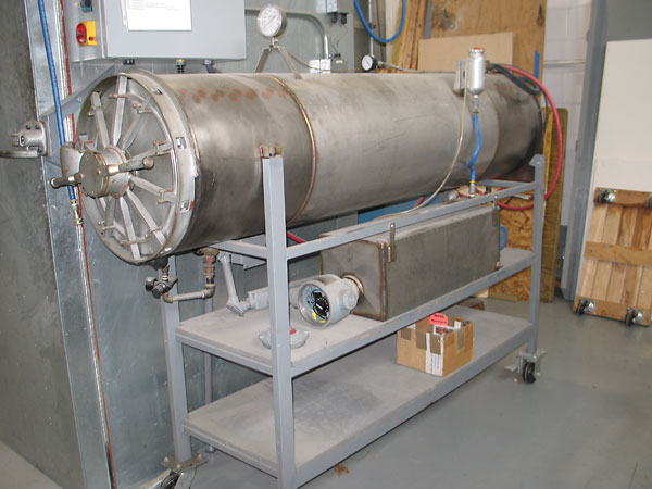 Extended length composite curing autoclave.