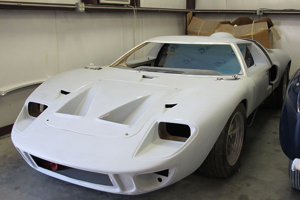 GT40 replica.