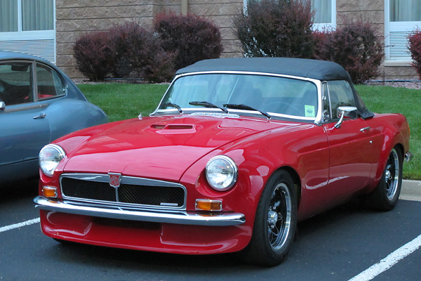 Bill Jacobson's 1973 MGB with Buick 215 V8 (supercharged and fuel injected) - Burlington, Washington