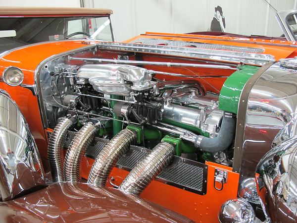 Duesenberg Supercharged DOHC Inline-8 Engine