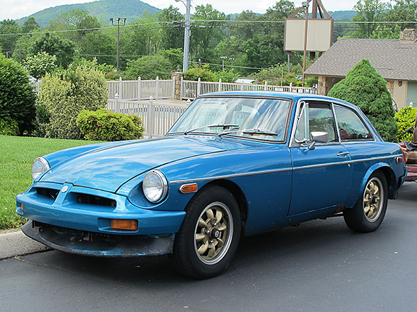 Glen Towery's 1974.5 MGB GT with Rover V8 - Cheswold, Delaware