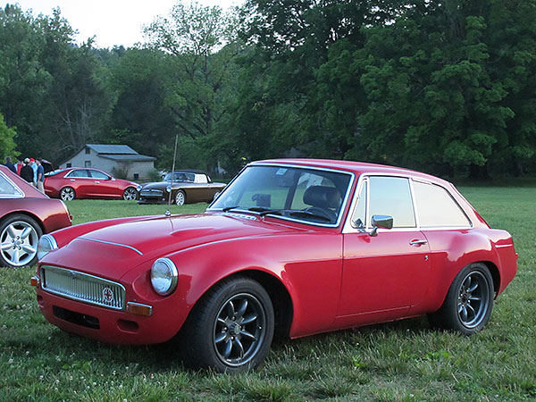 Mike Maloney's 1974 MGB GT Sebring with Rover V8 - Tipp City, Ohio