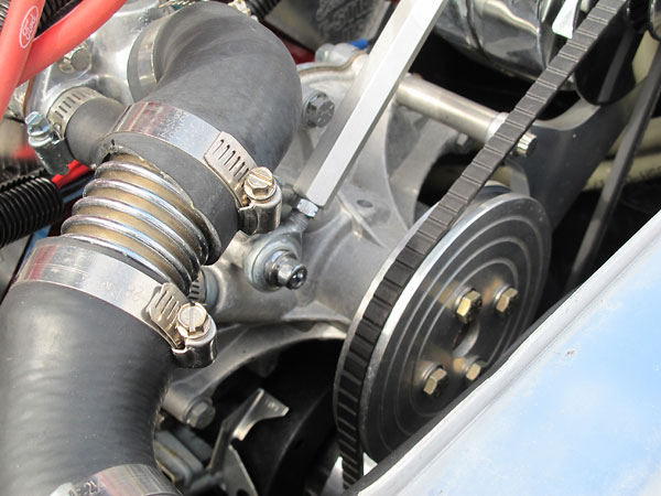 Mantell Motorsport aluminum pulleys.