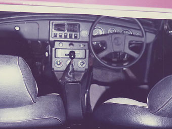 MGB GT interior