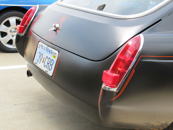 Early-model MGB taillights give a more streamlined appearance.
