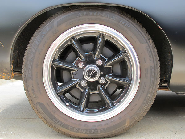 General Altimax HP (185/65R15) tires.
