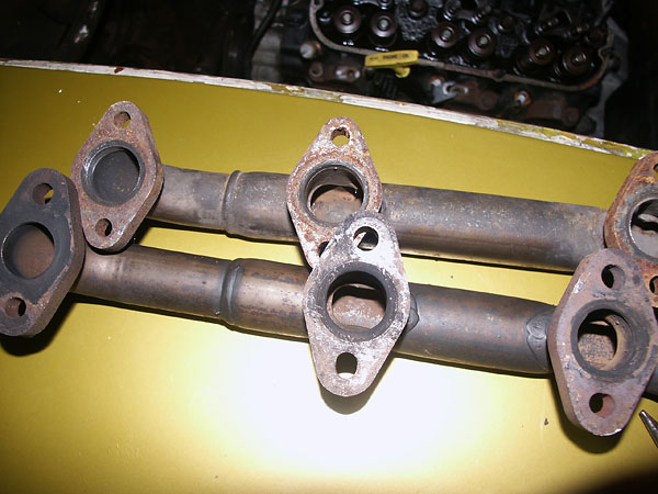 Boring out the Pontiac Fiero exhaust manifold flanges