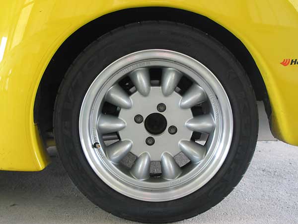 Superlite SL11 (15x8) wheels have ten spokes (instead of eight).