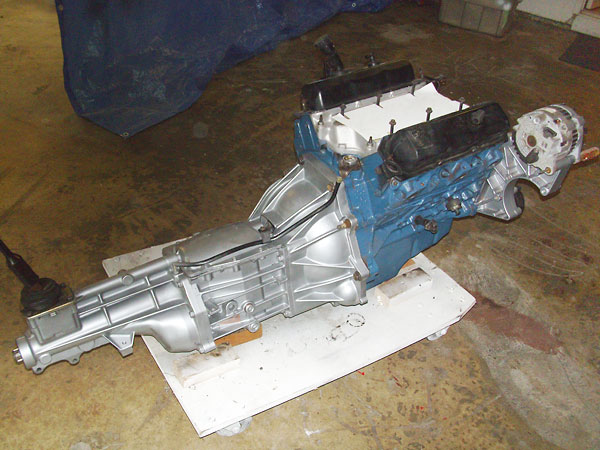 GM 3.4 V6 engine from a 1994 Camaro. The engine was cleaned and the fuel injection system was removed.
