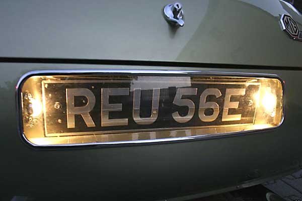 James Bond's rotating license plate