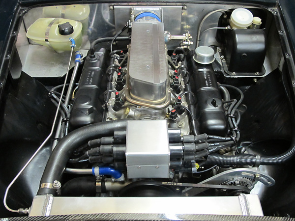 MegaSquirt MS3-Pro based sequential electronic fuel injection system.