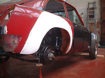 filling the gab between steel and fiberglass fender flares