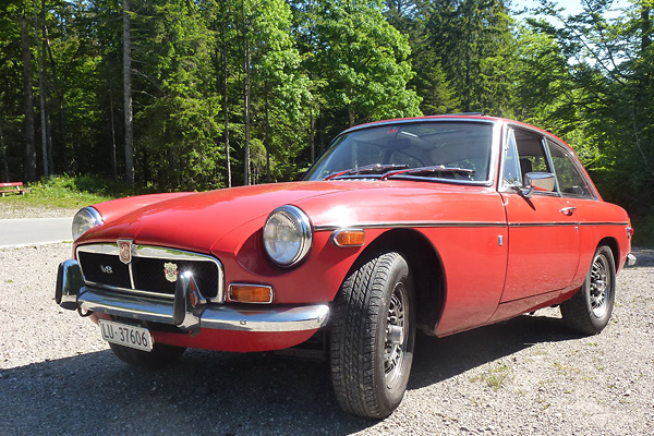 MGB GT V8 chassis number 100, circa 2014 (front view)