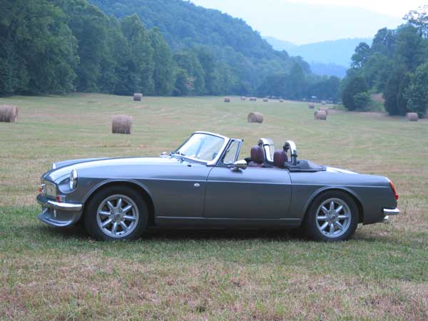 MGB enlarged wheel arches