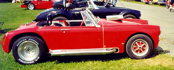 MG Midget side exhaust