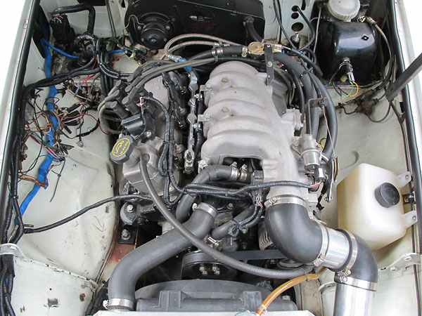 Ford Vulcan 3.0L 60-degree V6 engine, sourced from a 2002 Ford Taurus.