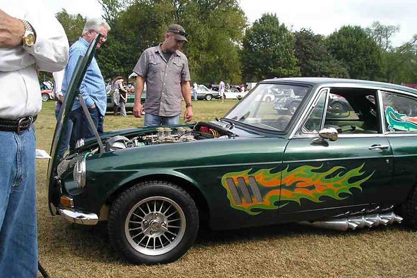 Front hinged bonnet, fender vents, and flames!