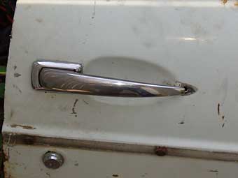 MGB pullhandle