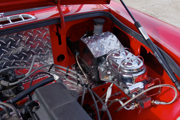 Chevrolet Corvette 1 inch master cylinder. GM bias valve.