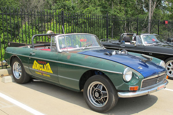 Jeremy Youngblood's 1965 MGB with Rover 3.9L V8 Engine
