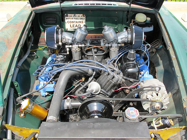 Rover 3.9L engine, as produced between October 1989 and December 1993.