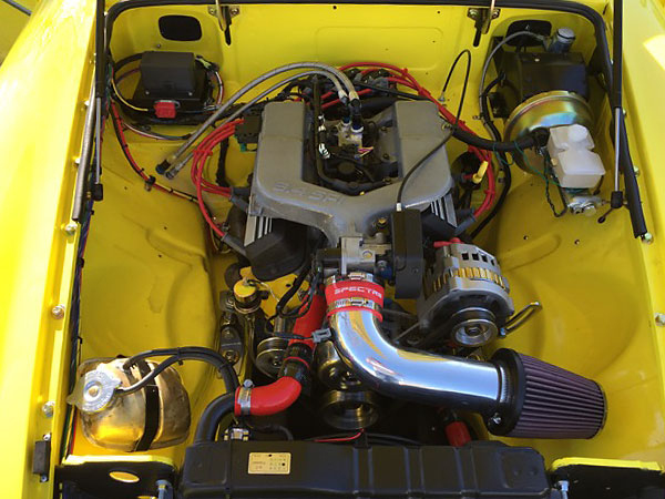 Stock 1995 Chevrolet Camaro 3.4L electronic fuel injection system.
