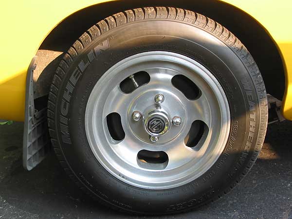 rear: Michelin Weatherwise P175/70 R14 S4T radial tires
