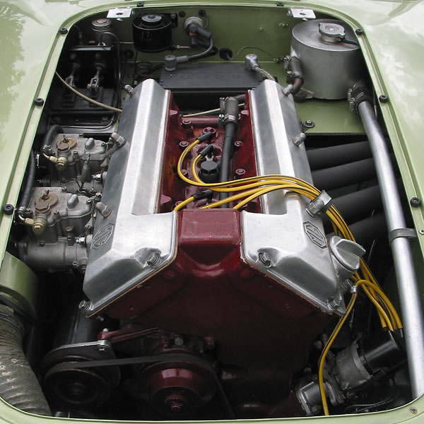 MGA Twin-Cam 1588cid inline four cylinder