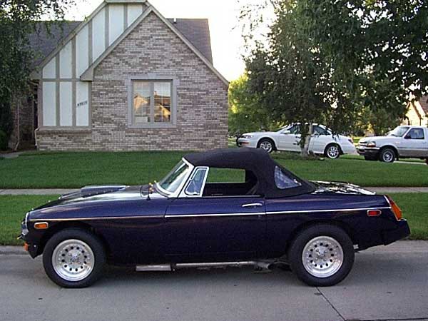 John Mclean's 1979 MGB with Chevy 350 V8