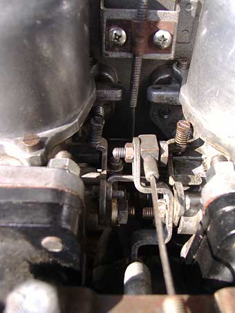 throttle cable and linkage