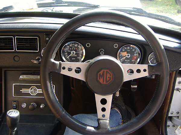 original MGB GT V8 instruments