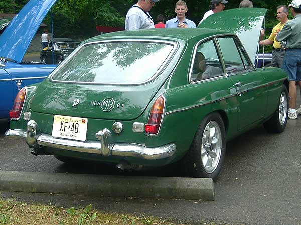 1968 MGB-GT rear view