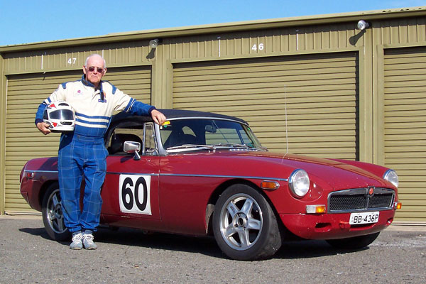 Laurie Houghton's 1973 MGB with Rover 3.9L V8