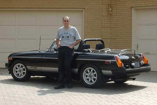 MGB V8 from the side