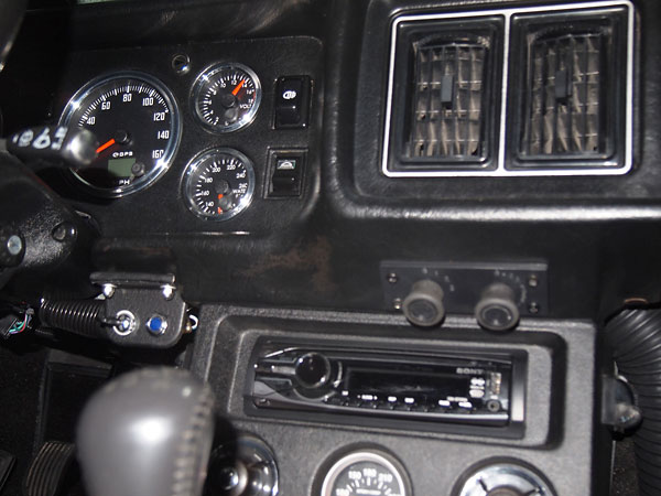 A/C switches on dash.