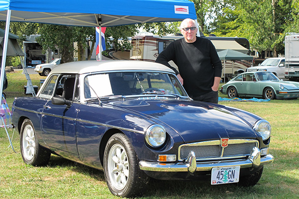 Michael Cubbon's 1969 MGB with Chevrolet fuel injected 3.4L V6