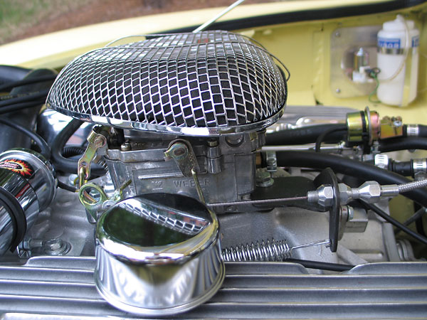 Edelbrock 1405 500cfm carburetor, with electric choke.