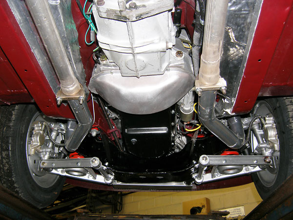 Buick bellhousing, with its distinctive removeable stamped steel bottom cover.