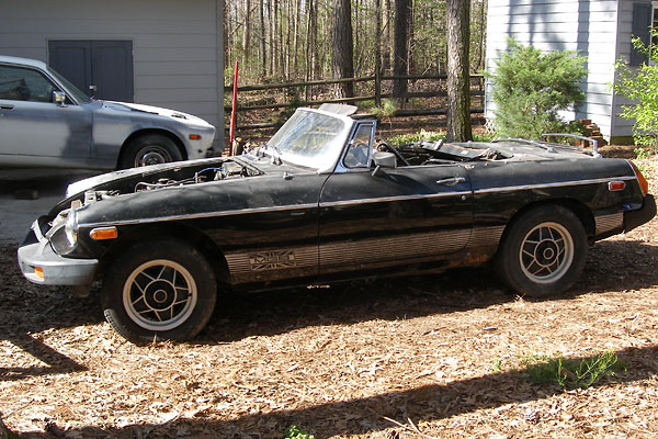 Derelict 1980 MGB LE, as originally purchased.