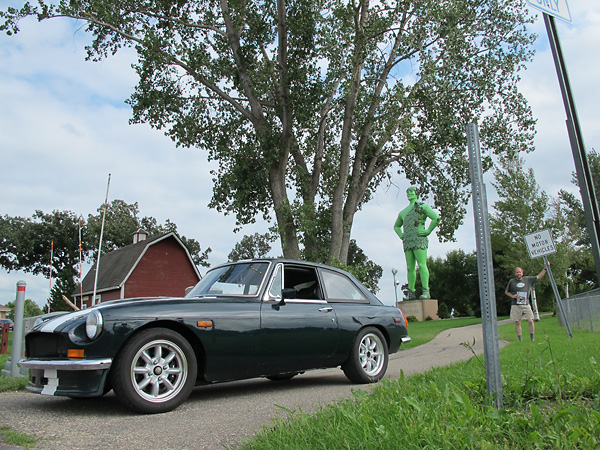 Roadside Oddity - 60ft Jolly Green Giant in Blue Earth, Minnesota - September 3, 2014