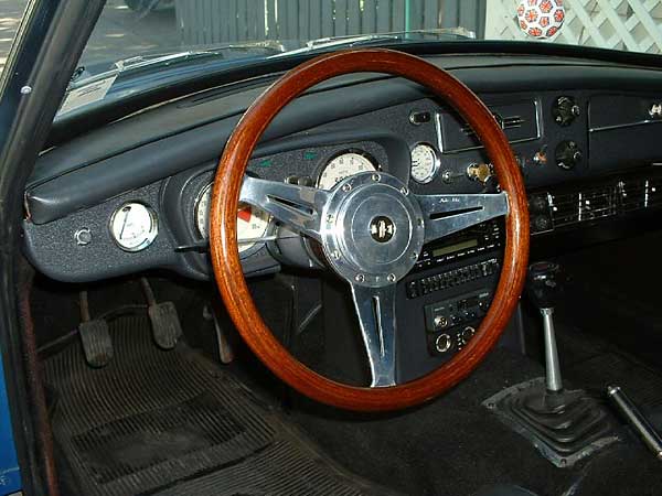 MGB interior and steel dash